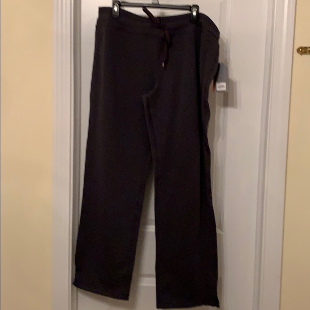 Workout pants